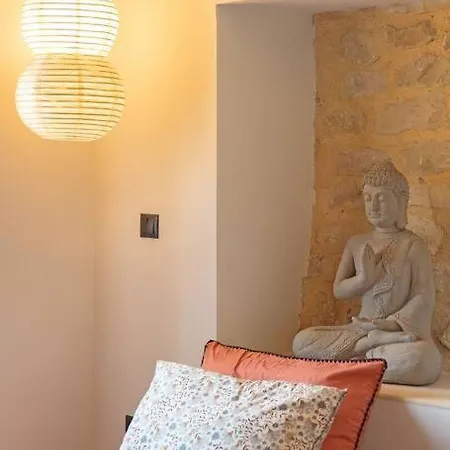 Aiolia Ferienhaus *