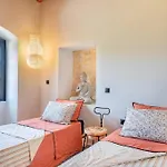 Aiolia Hébergement de vacances *