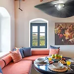 Aiolia Hébergement de vacances Kondoyenádha