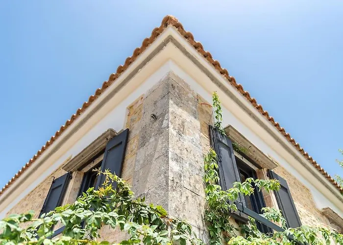 Aiolia Tatil Evi *