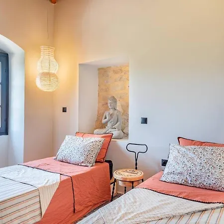 Aiolia Holiday home *