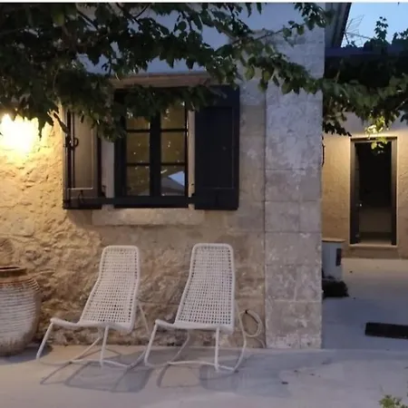 Aiolia Holiday home *