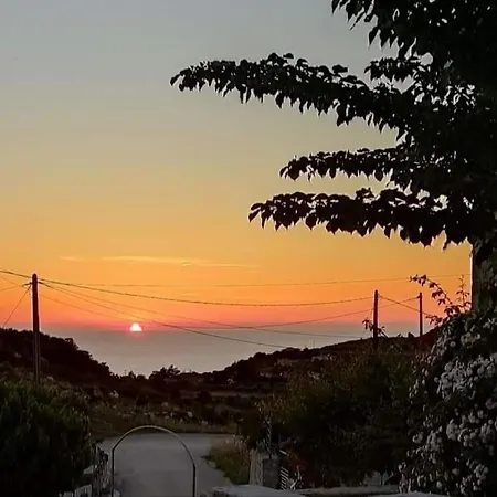 Aiolia Dom wakacyjny Kondoyenádha