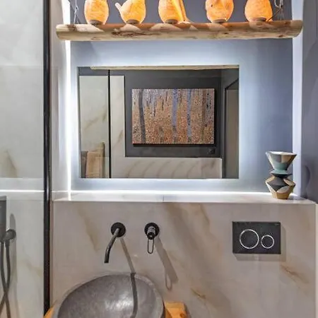 度假居 Aiolia Kondoyenádha