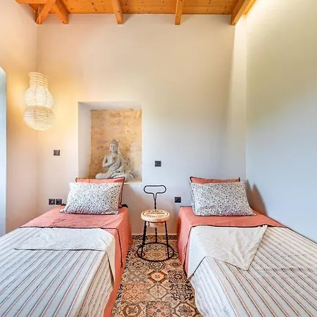 Aiolia Holiday home *