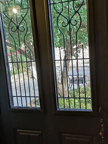 Aiolia بيت للعطل Kondoyenádha