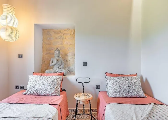 بيت للعطل Aiolia Kondoyenádha