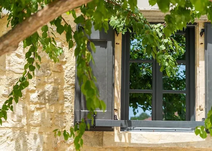 Aiolia * Kondoyenádha