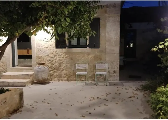 بيت للعطل Aiolia